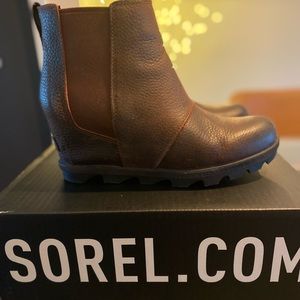 Sorel Joan of Arctic II boots